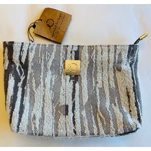 NWT Upcycled for Hope by de Leo textiles clutch / make up bag